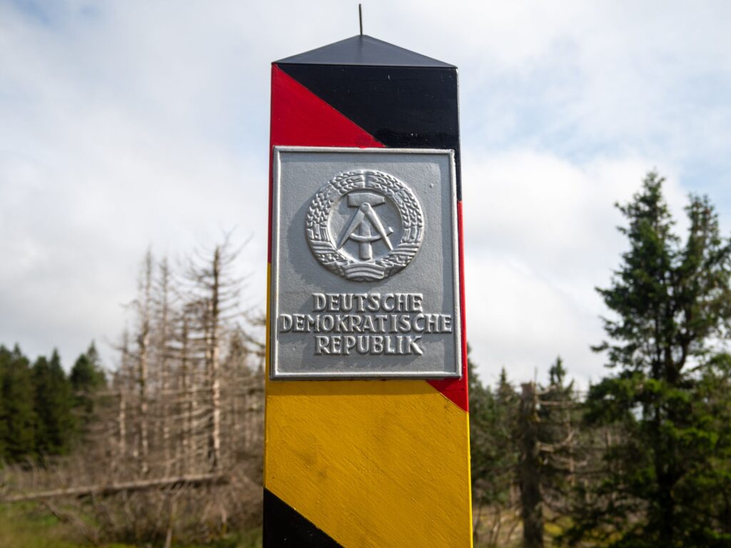 Dreieckiger Pfahl