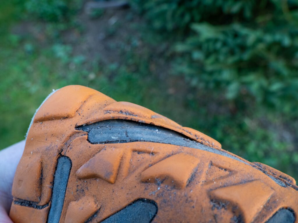 Abgenutztes Sohlenprofil des Topo Athletic Terraventure 5 nach 730 km